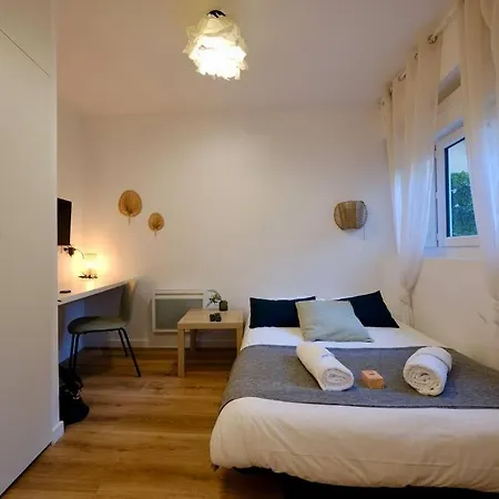 Centre - Chez Cedric Apartment *